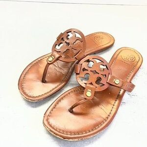 🛑 SOLD🛑 Tory Burch Miller Slip On Brown Leather Thong Sandals Womens Size 8.5M